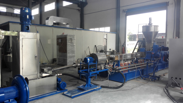 filler-mb-extruder-2