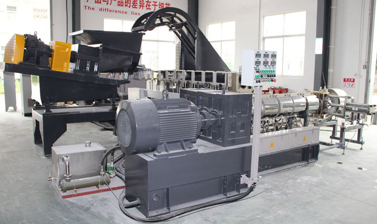 two-stage-extruder-machine-2