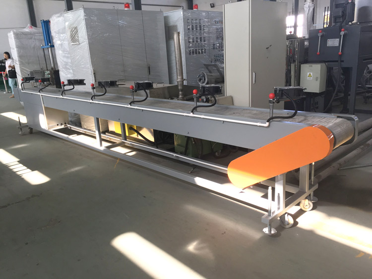 belt-conveyor-with-air-cooling-fan.jpg