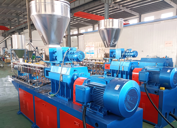 twin-screw-extruder